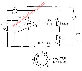 8FC7自然光继电器电路图