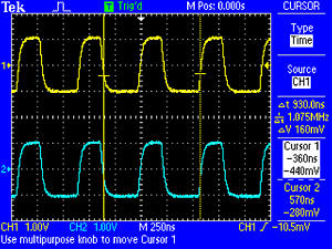 Tektronix TDS1002C-EDU 数字存储示波器